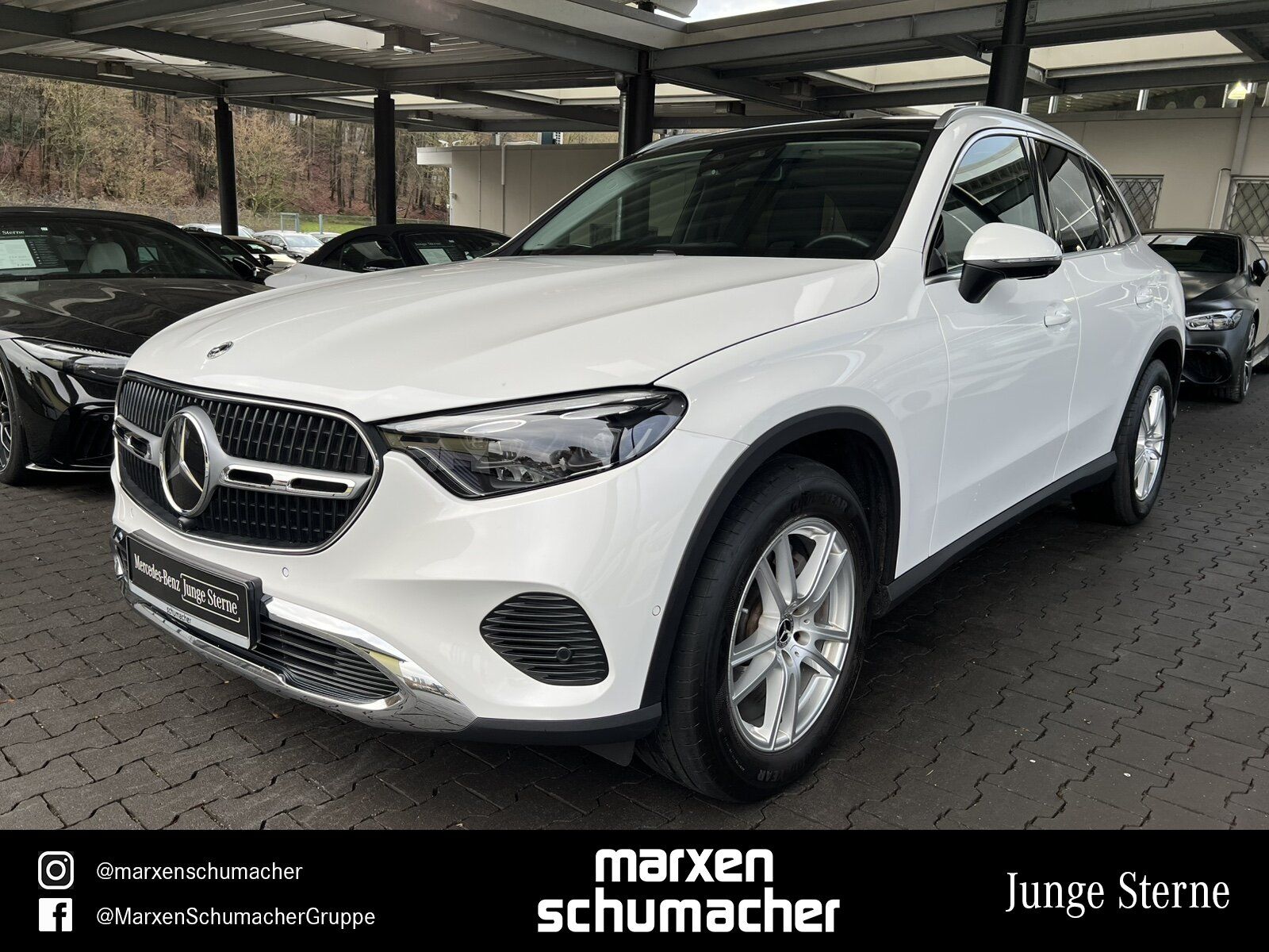 Mercedes-Benz GLC 220 d 4M AVANTGARDE Pano+360°+AHK+DIGITAL