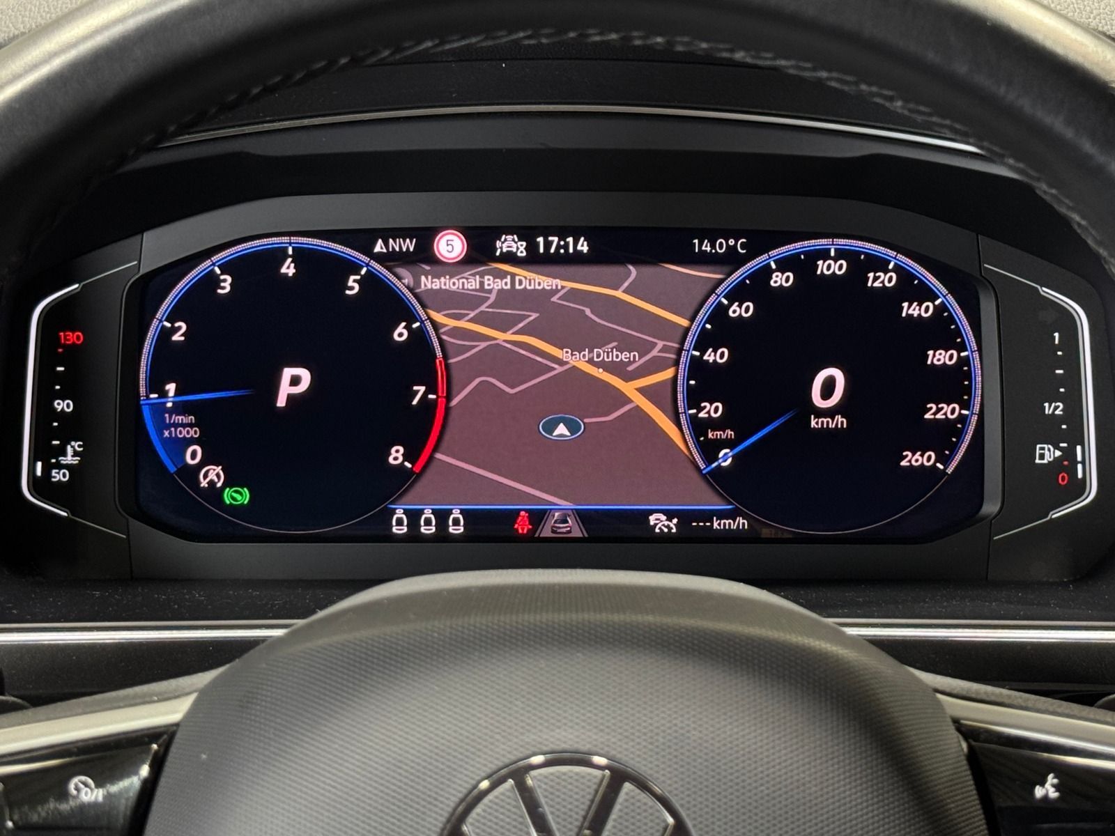 Volkswagen Tiguan R-Line 1.5 TSI DSG - Samsaru's Car Outlet