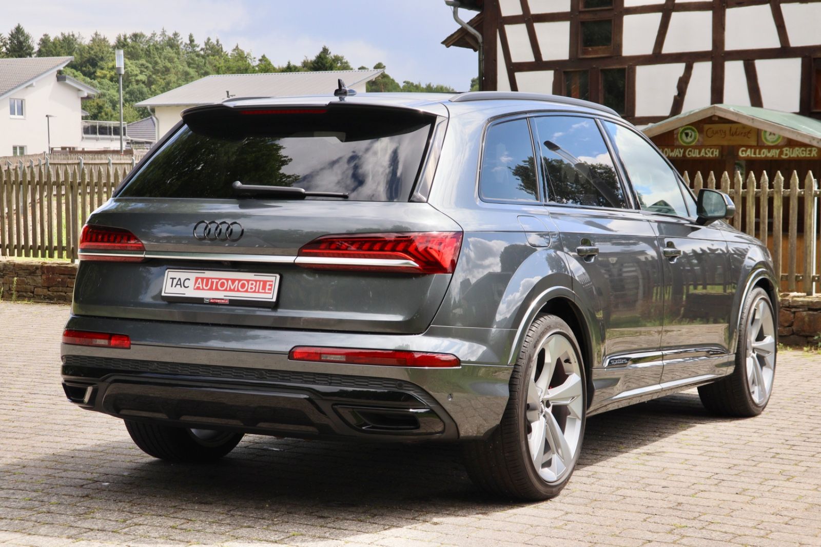 Audi Q7 60TFSIe QUA S line PANO LASER SITZKLIMA 22"