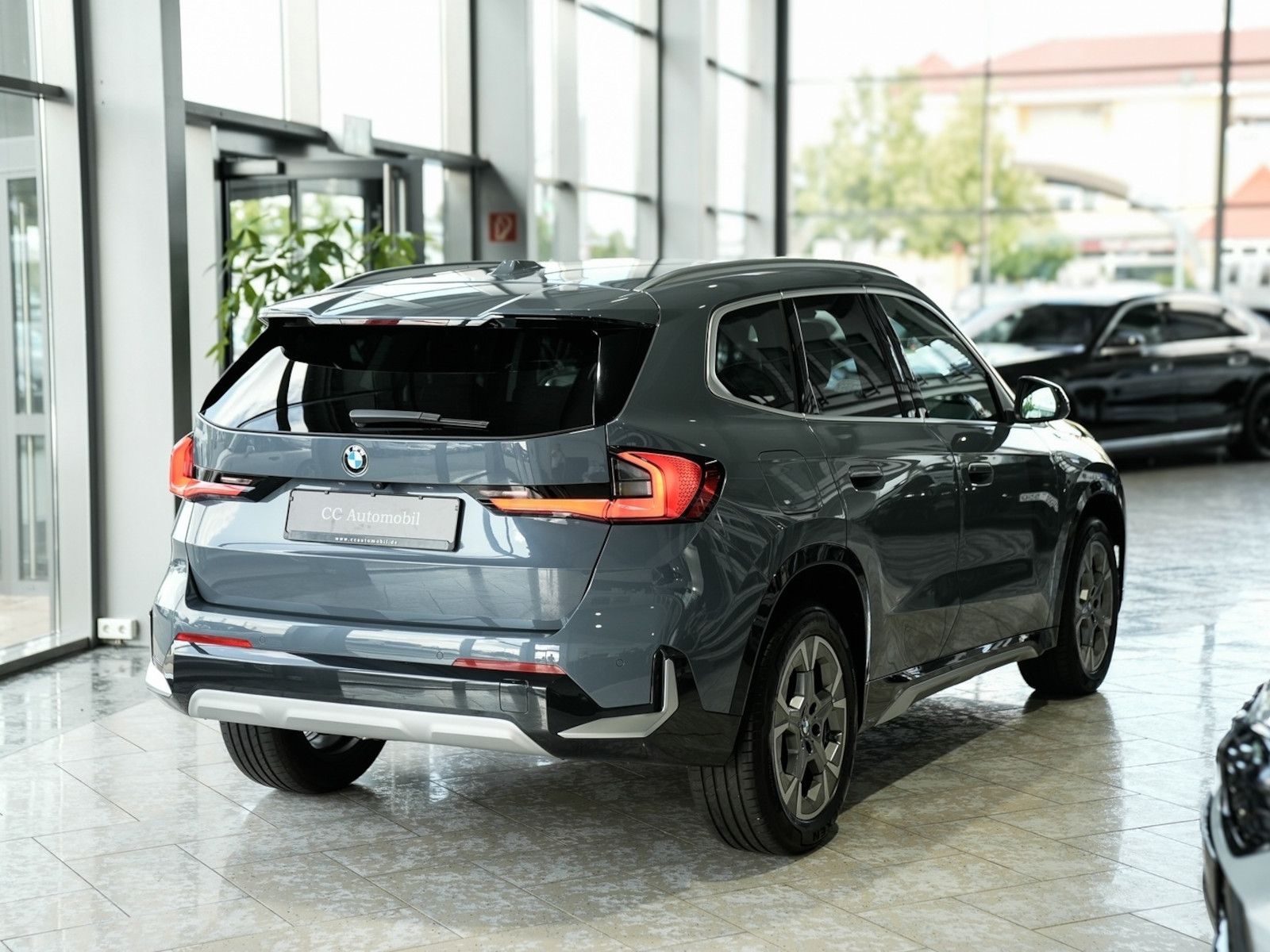 BMW X1 xDrive 23d xLine - Samsaru's Car Outlet