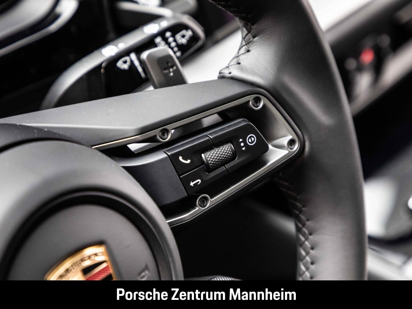 Porsche Cayenne E-Hybrid Luft HD-Matrix SportDesign Spor