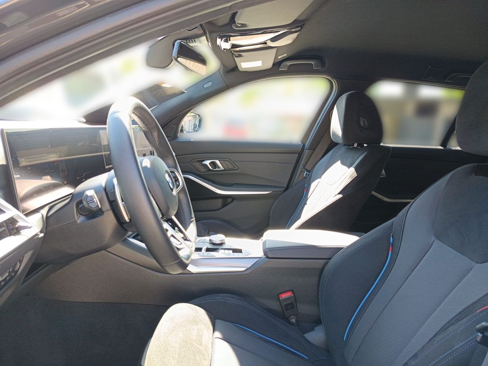 BMW 320d Touring+M SPORTPAKET+ANH.KUPPLUNG+LIVE COCK