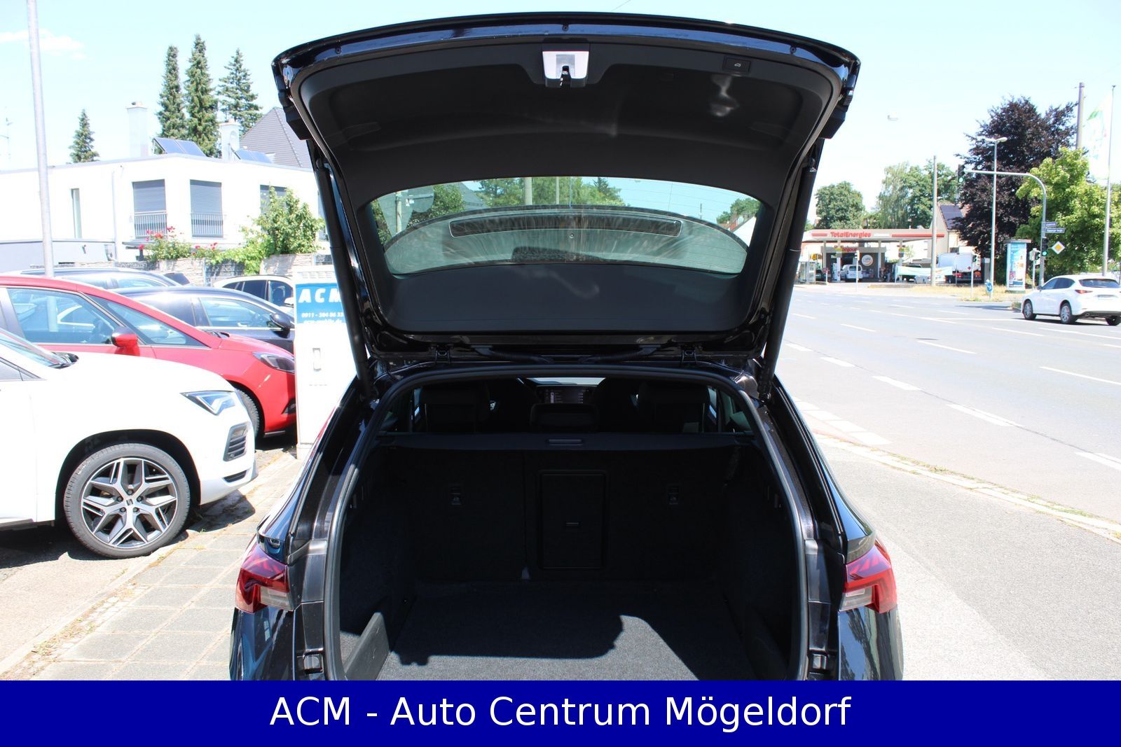Skoda Octavia 2.0TDI Sportline - Samsaru's Car Outlet