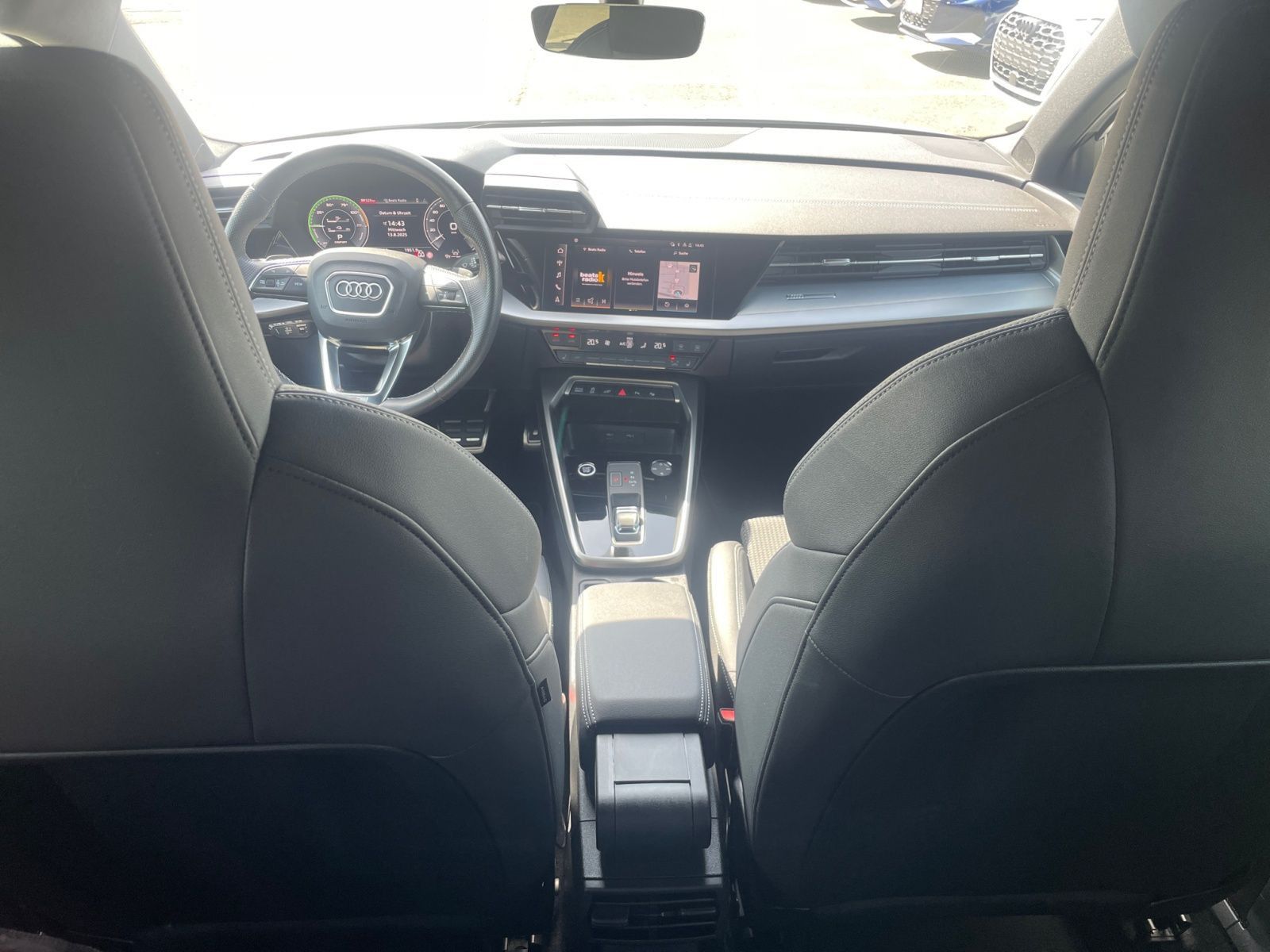 Audi A3 Sportback 40 1.4 TFSIe advanced S line Navi R