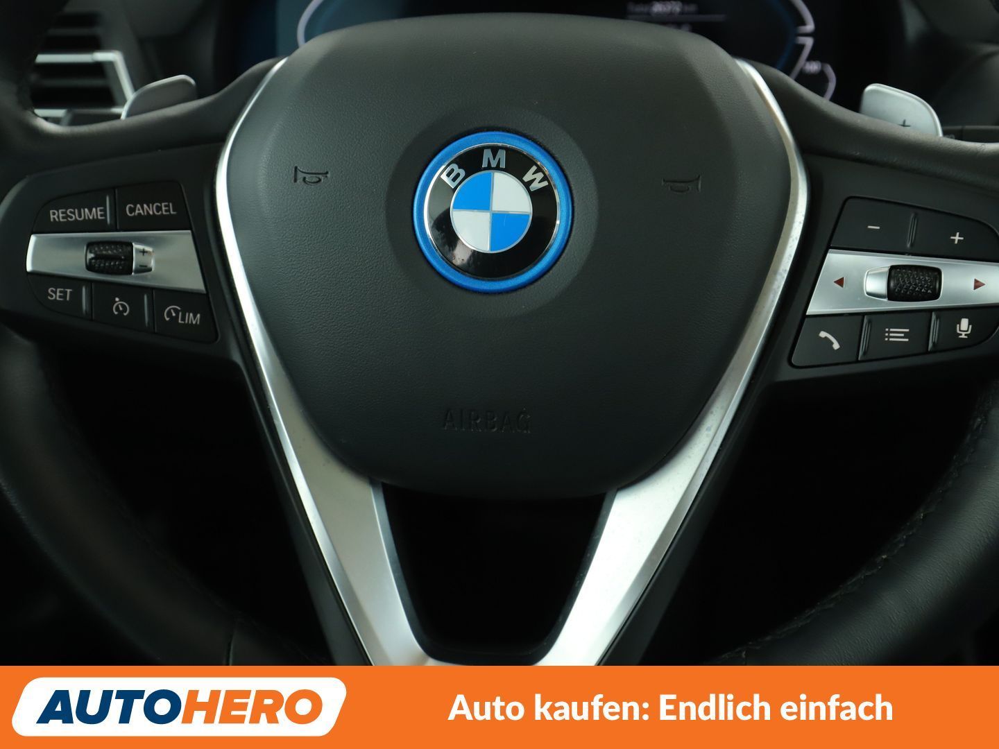 BMW X3 xDrive 30e Aut.*NAVI*TEMPO*PDC*SHZ*PANO*