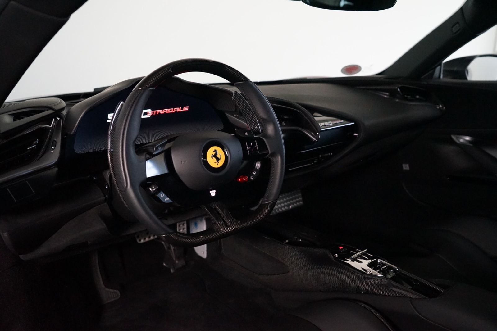 Ferrari SF90 - Samsaru's Car Outlet