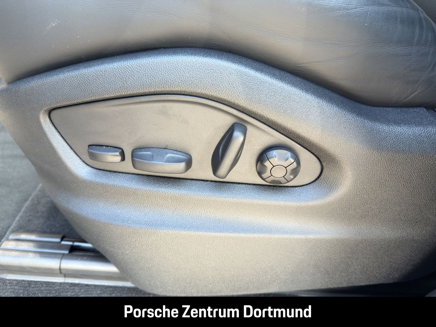 Porsche Cayenne E-Hybrid Platinum Edition Panorama BOSE