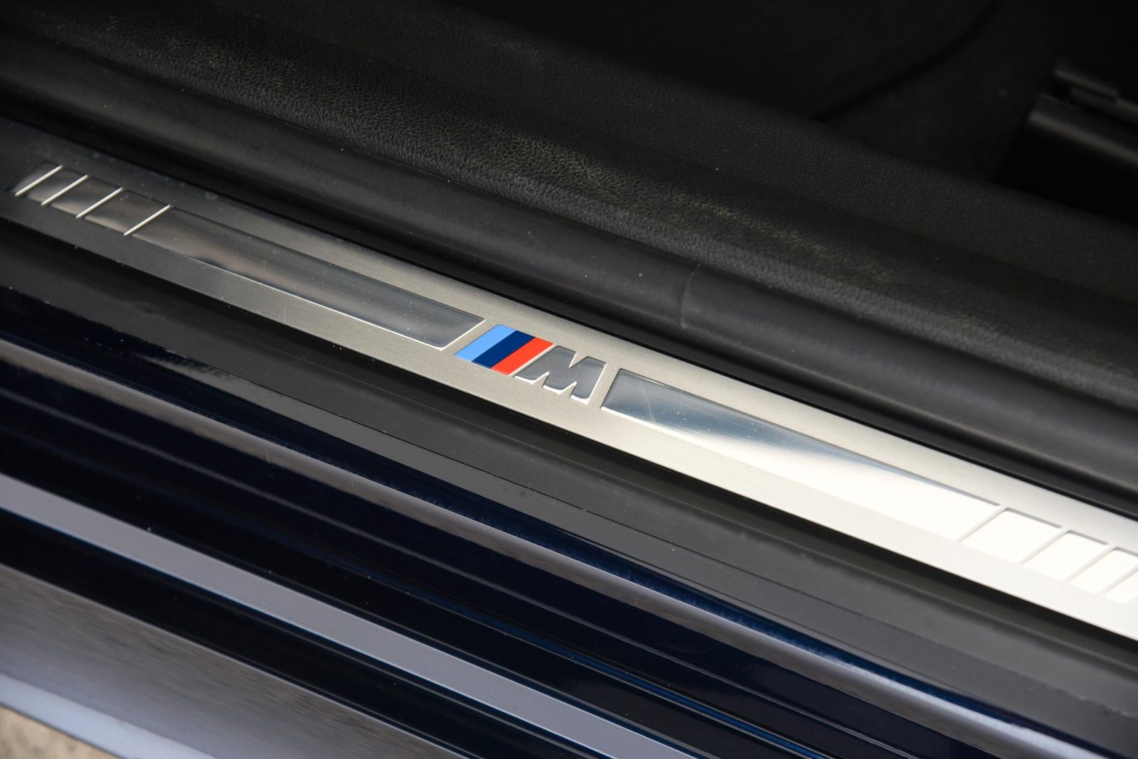 BMW 320d Touring xDrive M Sport - Samsaru's Car Outlet