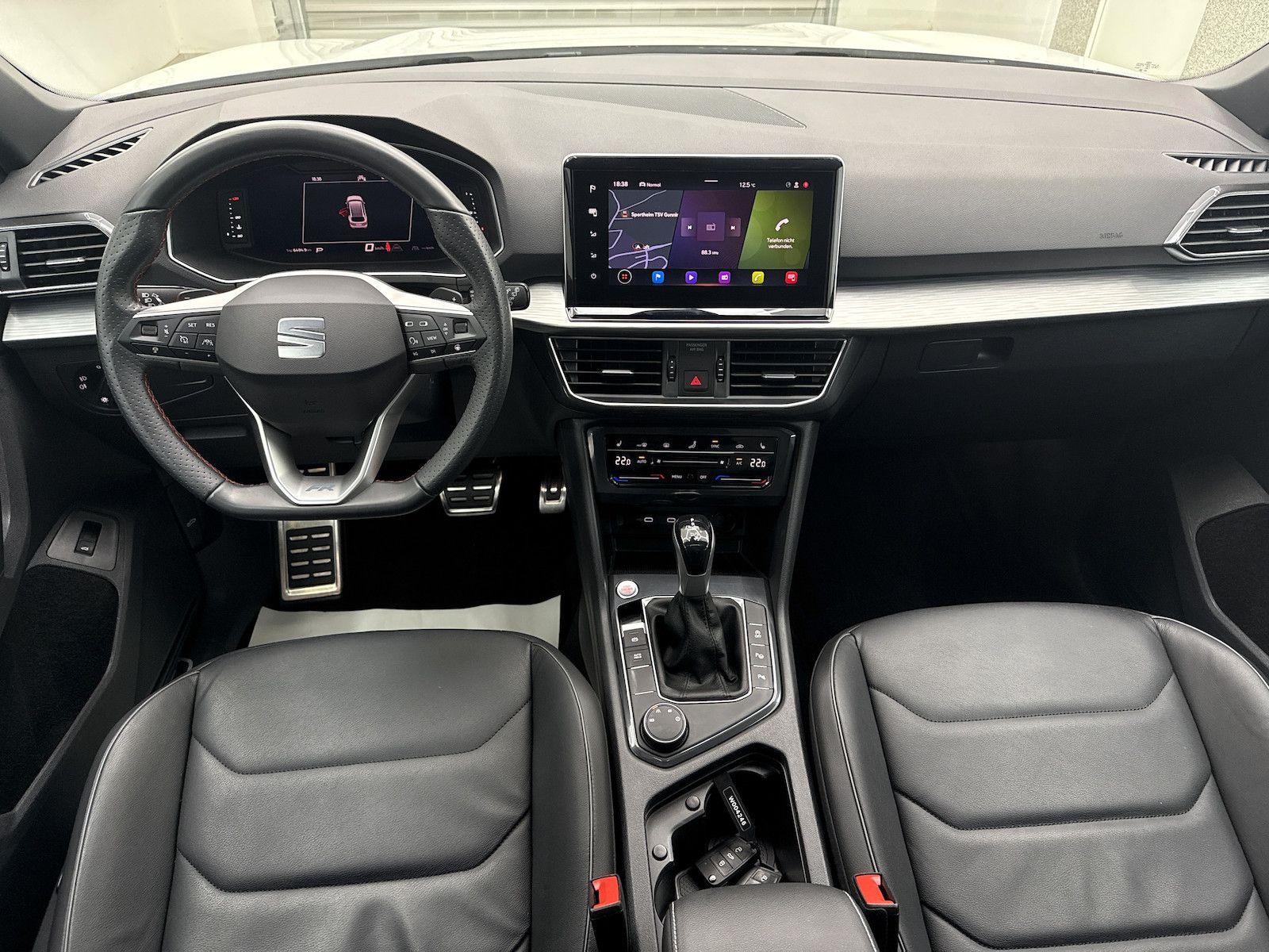 Seat Tarraco 2.0 TDI FR Line Sport AHK Pano 7Sitzer L