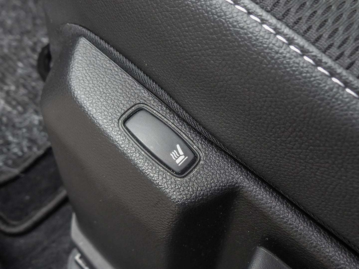 Dacia Duster II Prestige 1.3 TCe 130 EU6d - Samsaru's Car Outlet