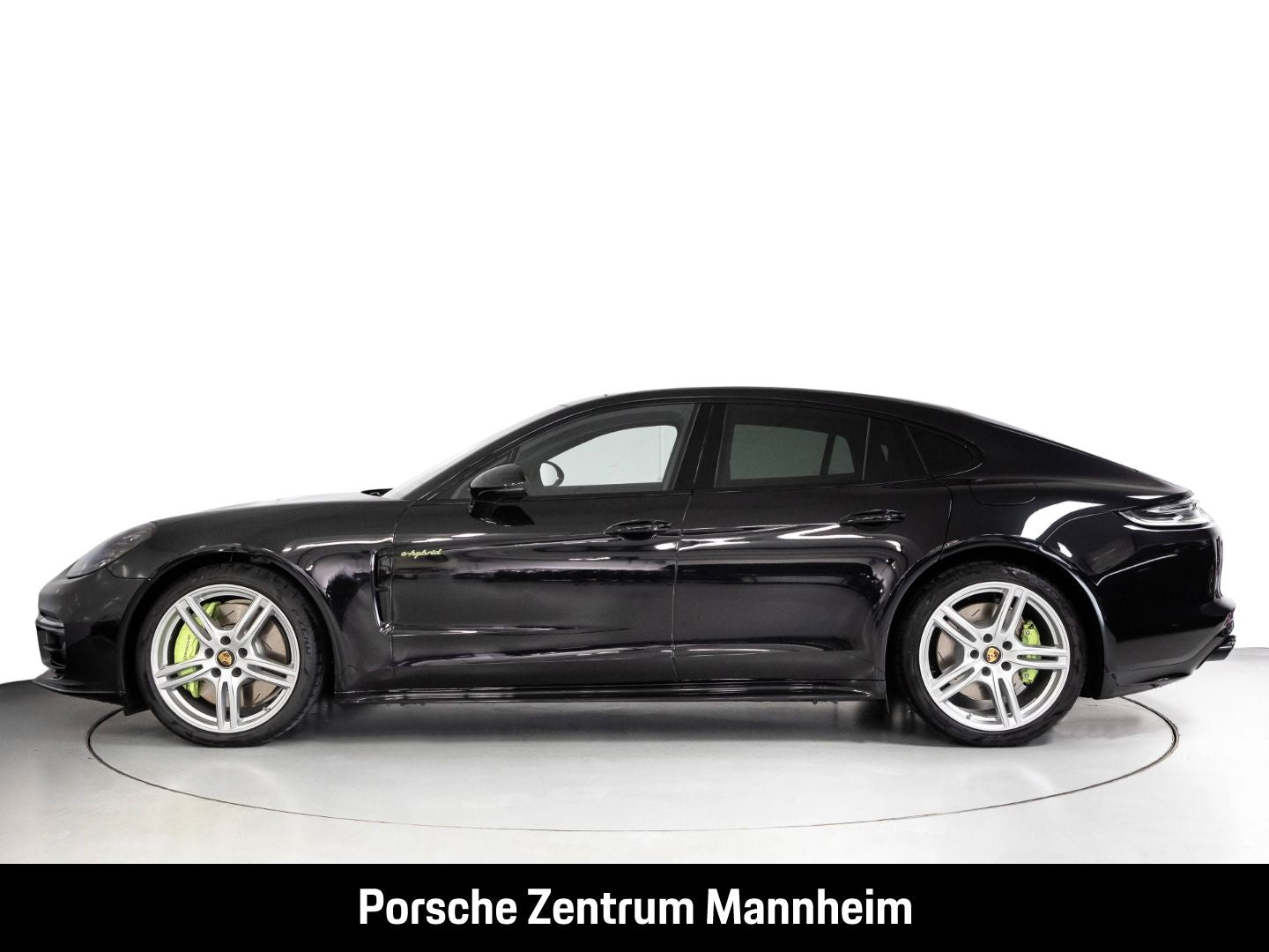 Porsche Panamera 4 E-Hybrid Platinum Edition SportDesign