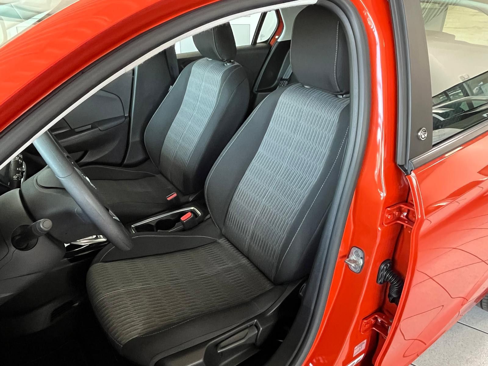 Opel Corsa F e Edition - Samsaru's Car Outlet