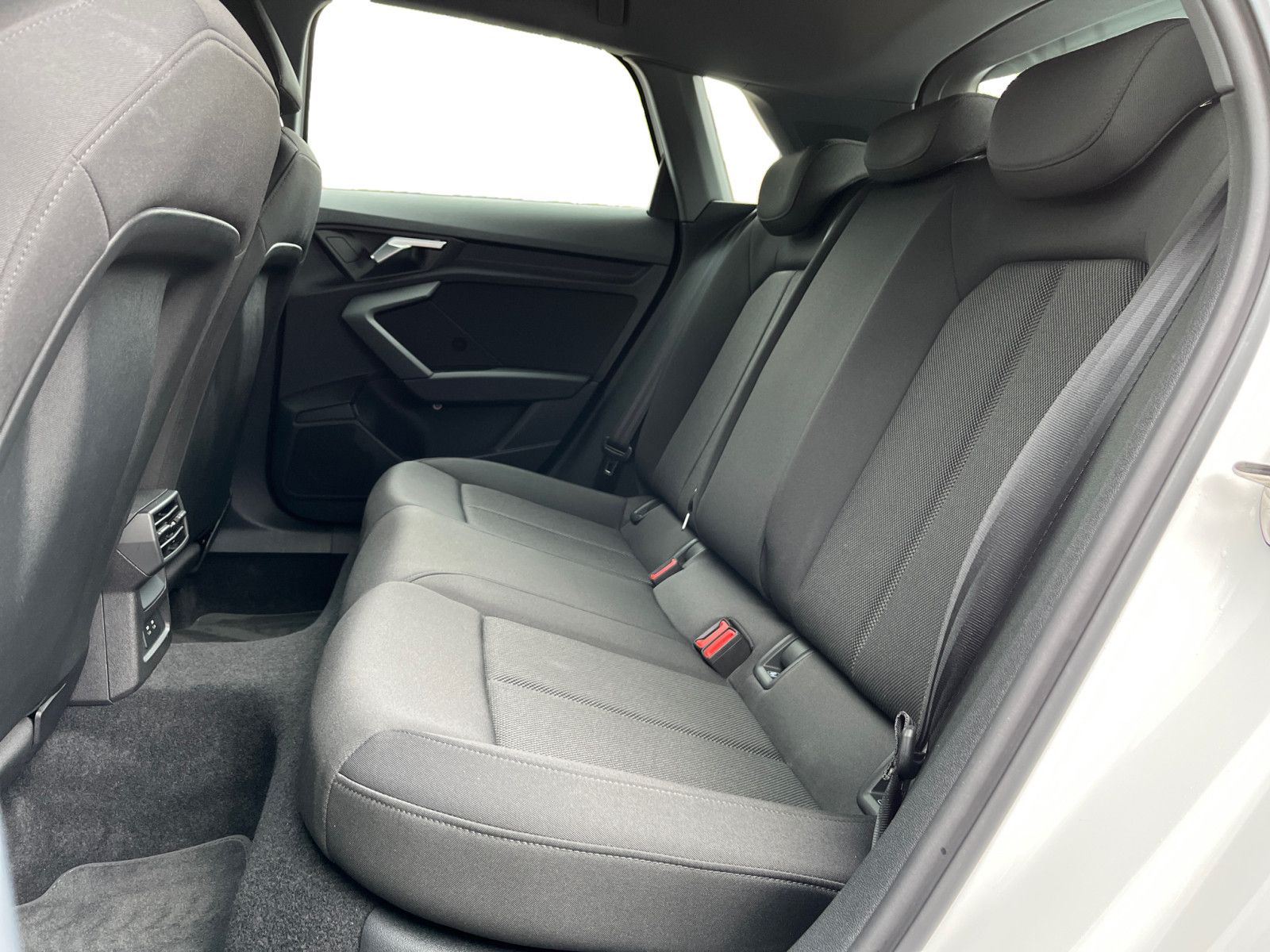 Audi A3 Sportback 40 TFSIe S tronic - Samsaru's Car Outlet