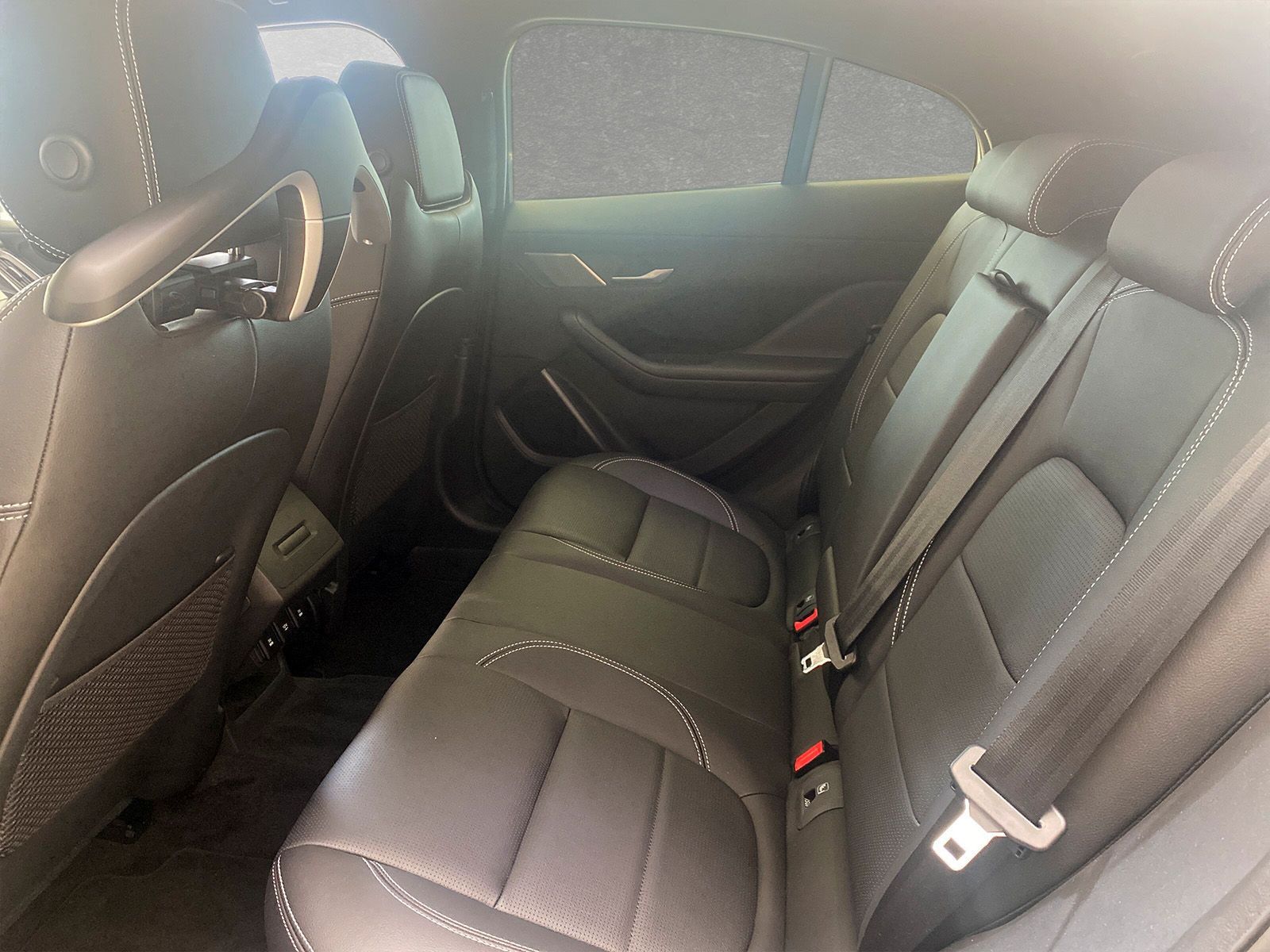 Jaguar I-PACE S 22" Pano Black Pack