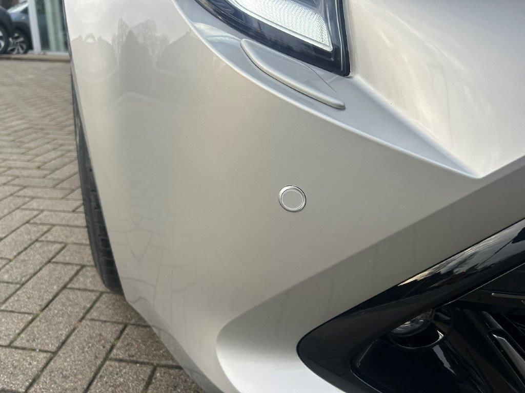 Toyota Corolla 2,0l GR Sport Hybrid TS ACC LED SHZ RFK