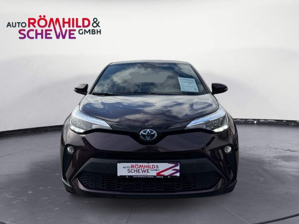Toyota C-HR Hybrid Team Deutschland
