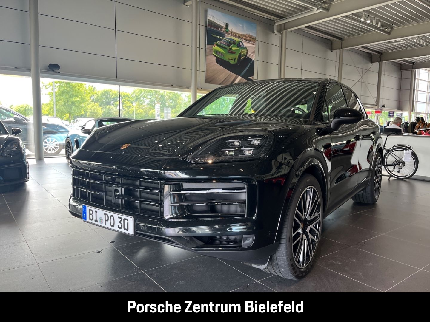 Porsche Cayenne BOSE LED-Matrix Panoramadach Luftfederun