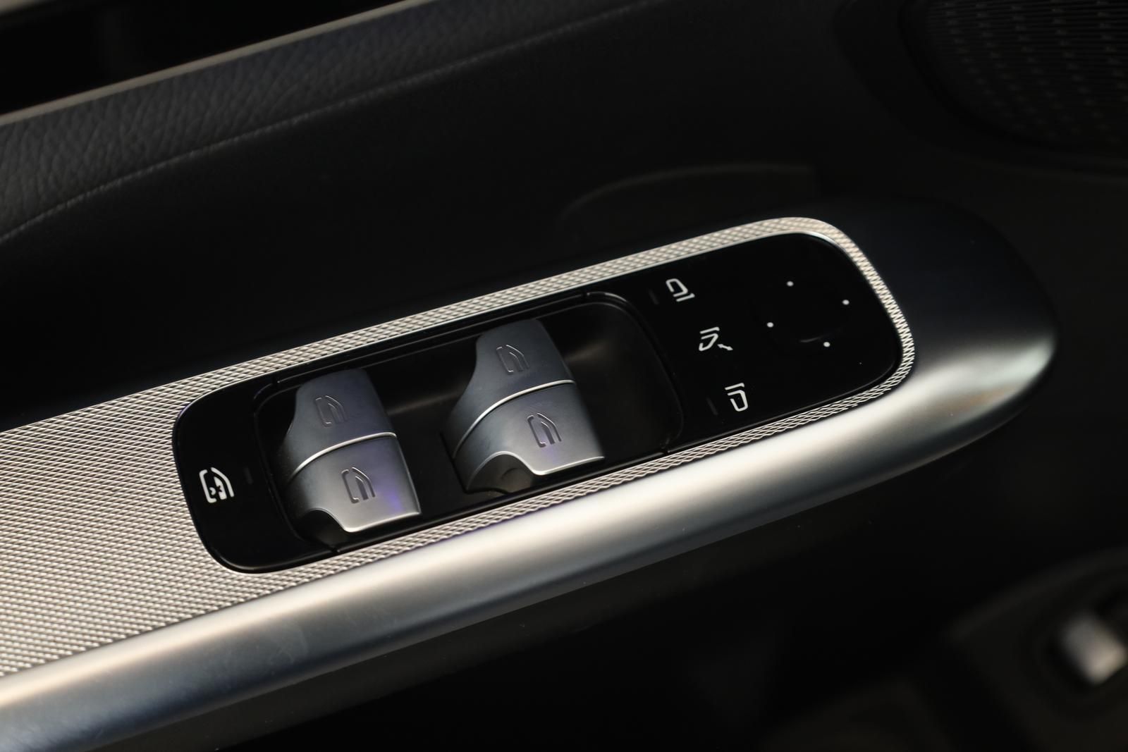 Mercedes-Benz GLC 300 d 4M AMG Advanced Night DIGITAL Pano AHK