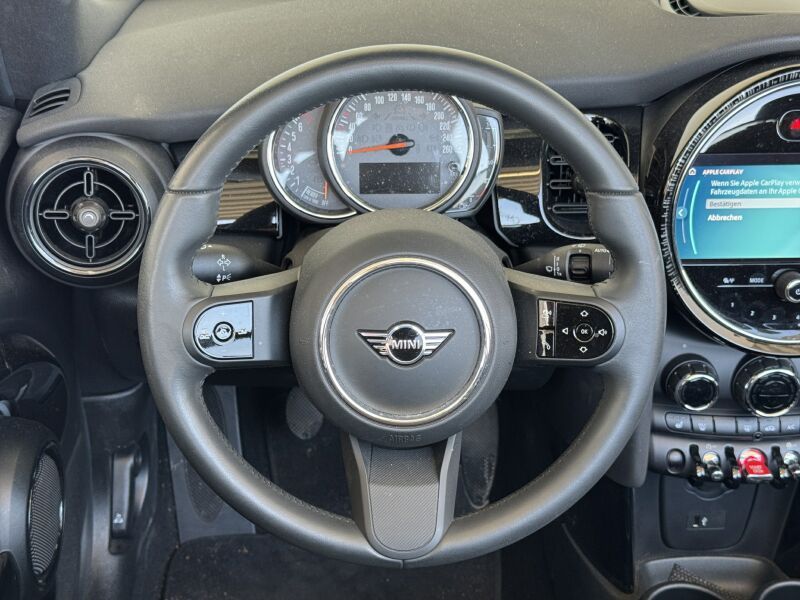 MINI Cooper Cabrio - Samsaru's Car Outlet