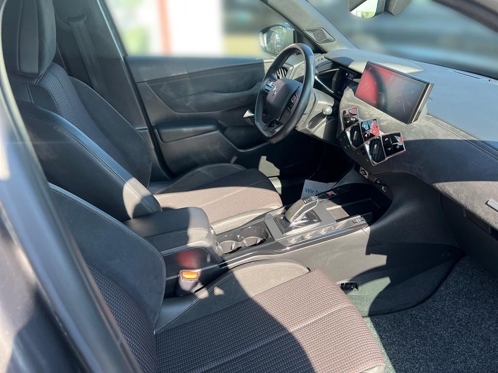 DS Automobiles DS3 Crossback E-Tense Performance Line - Samsaru's Car Outlet
