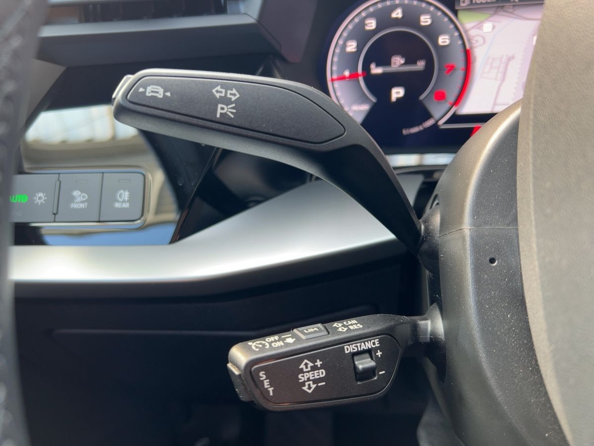 Audi A3 Sportback 35 TFSI S line S tronic - Samsaru's Car Outlet