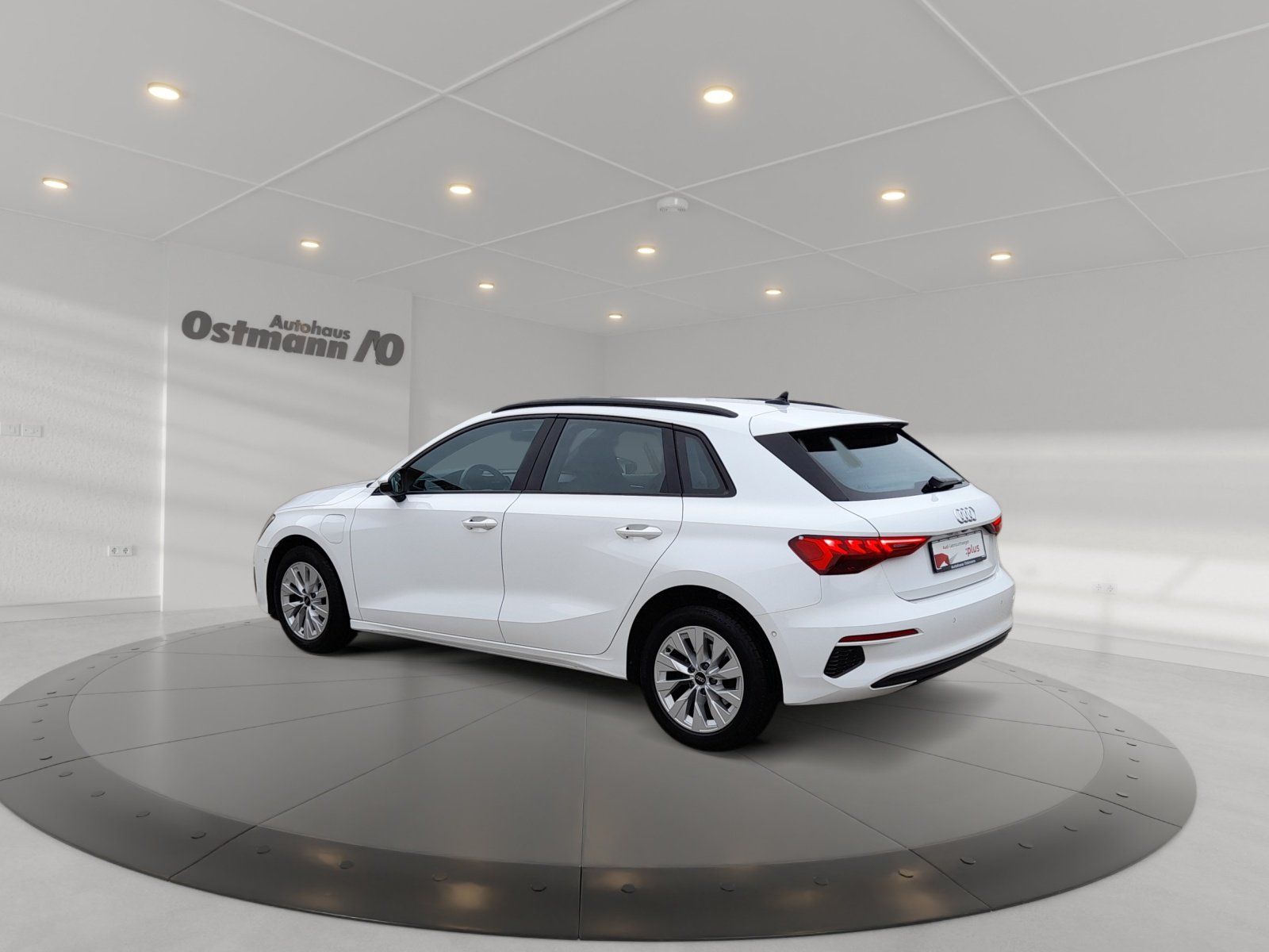 Audi A3 Sportback 40 TFSI e S-Line AHK RFK ACC