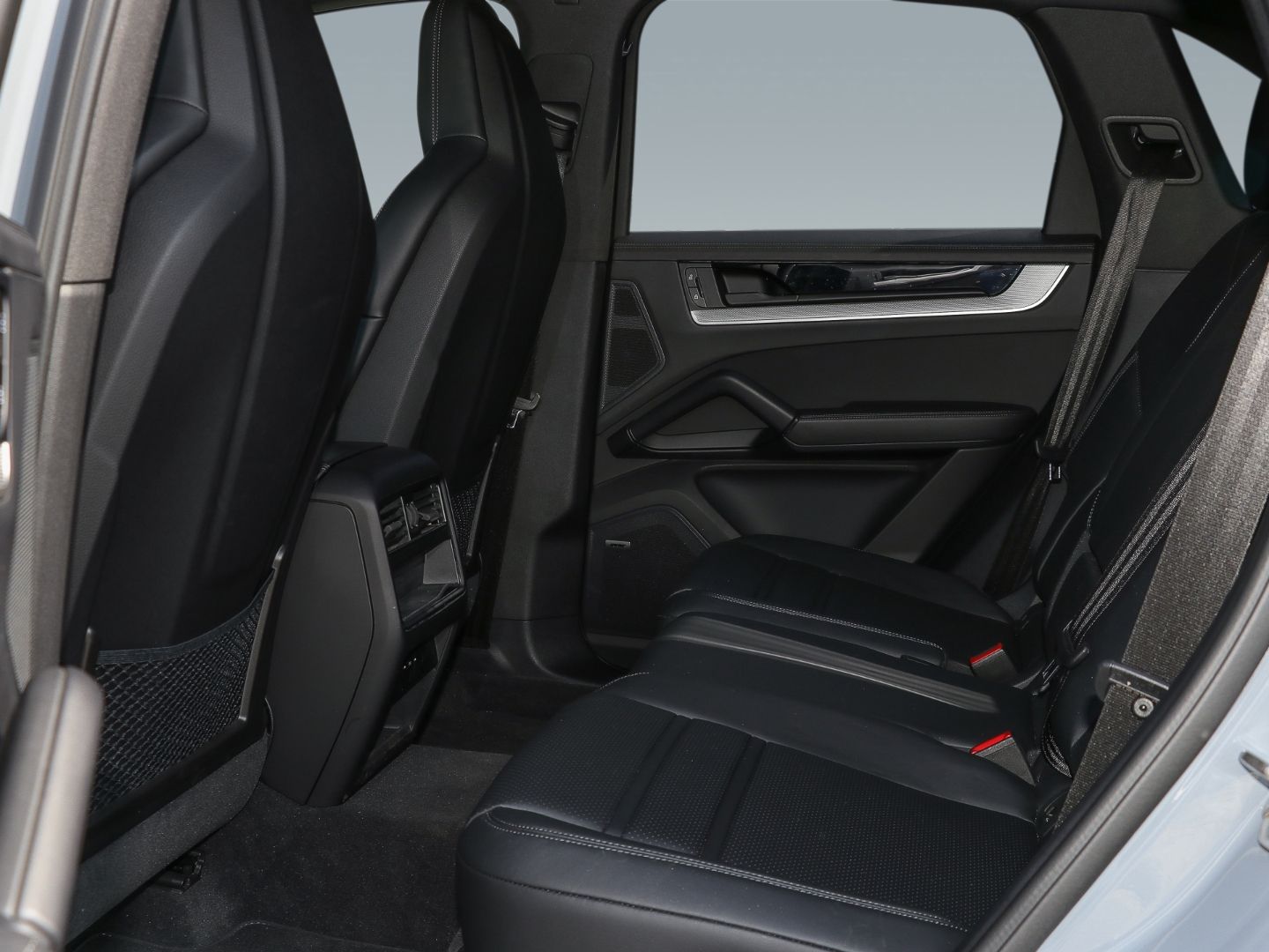 Porsche Cayenne E-Hybrid BOSE Sportabgasanlage Panorama