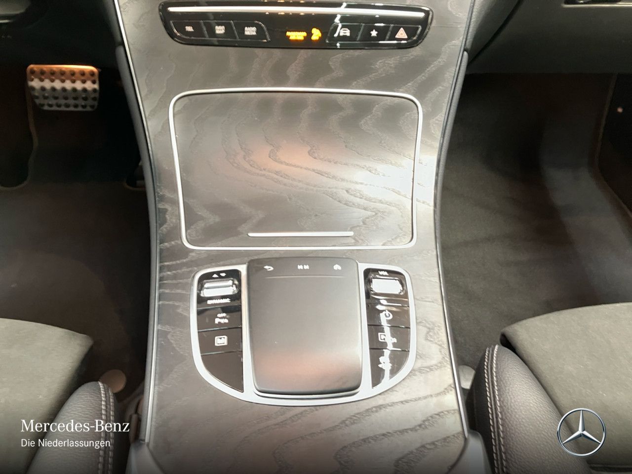 Mercedes-Benz GLC 300 de 4M AMG - Samsaru's Car Outlet