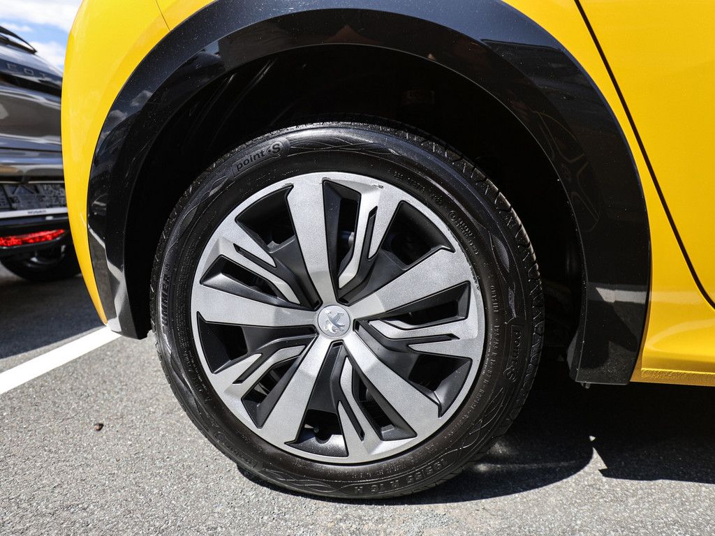 Peugeot e-208 Active - Samsaru's Car Outlet