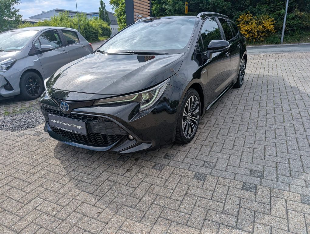 Toyota Corolla 2.0 Hybrid TS Team - Samsaru's Car Outlet