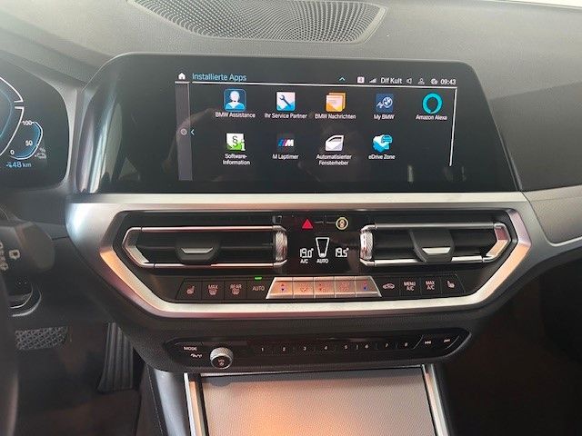BMW 330e xDrive Touring Advantage - Samsaru's Car Outlet