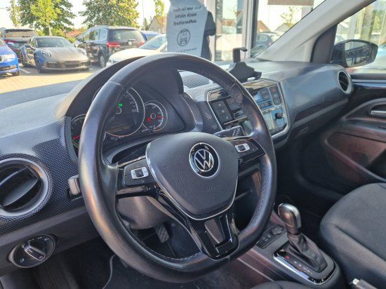 Volkswagen e-up! move up! - Samsaru's Car Outlet