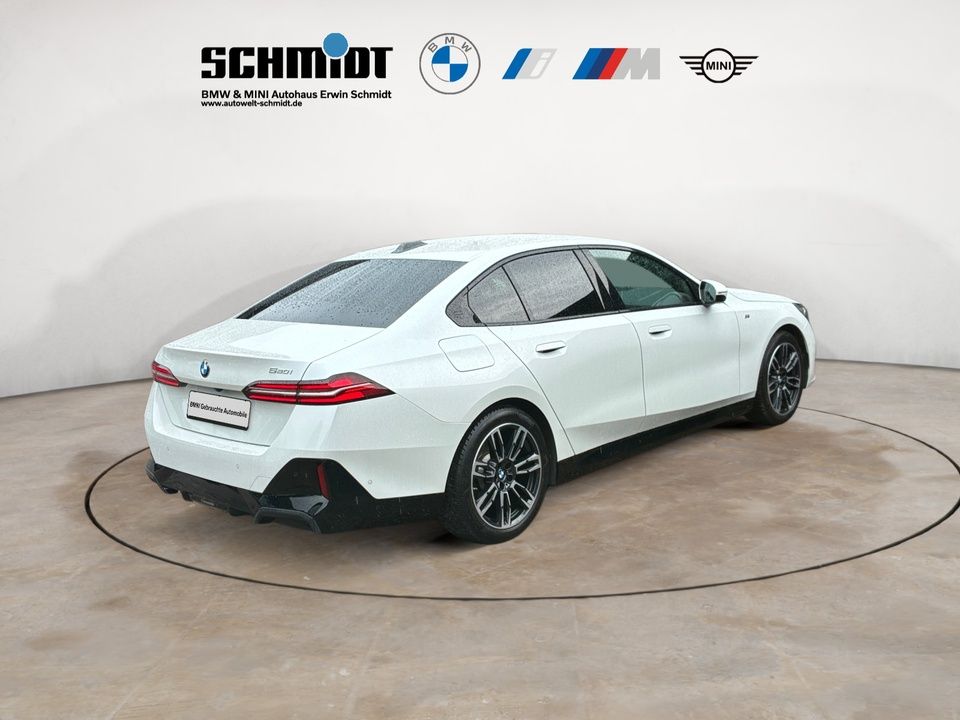 BMW 520i M Sportpaket Komfortsitze Klimaaut. AHK