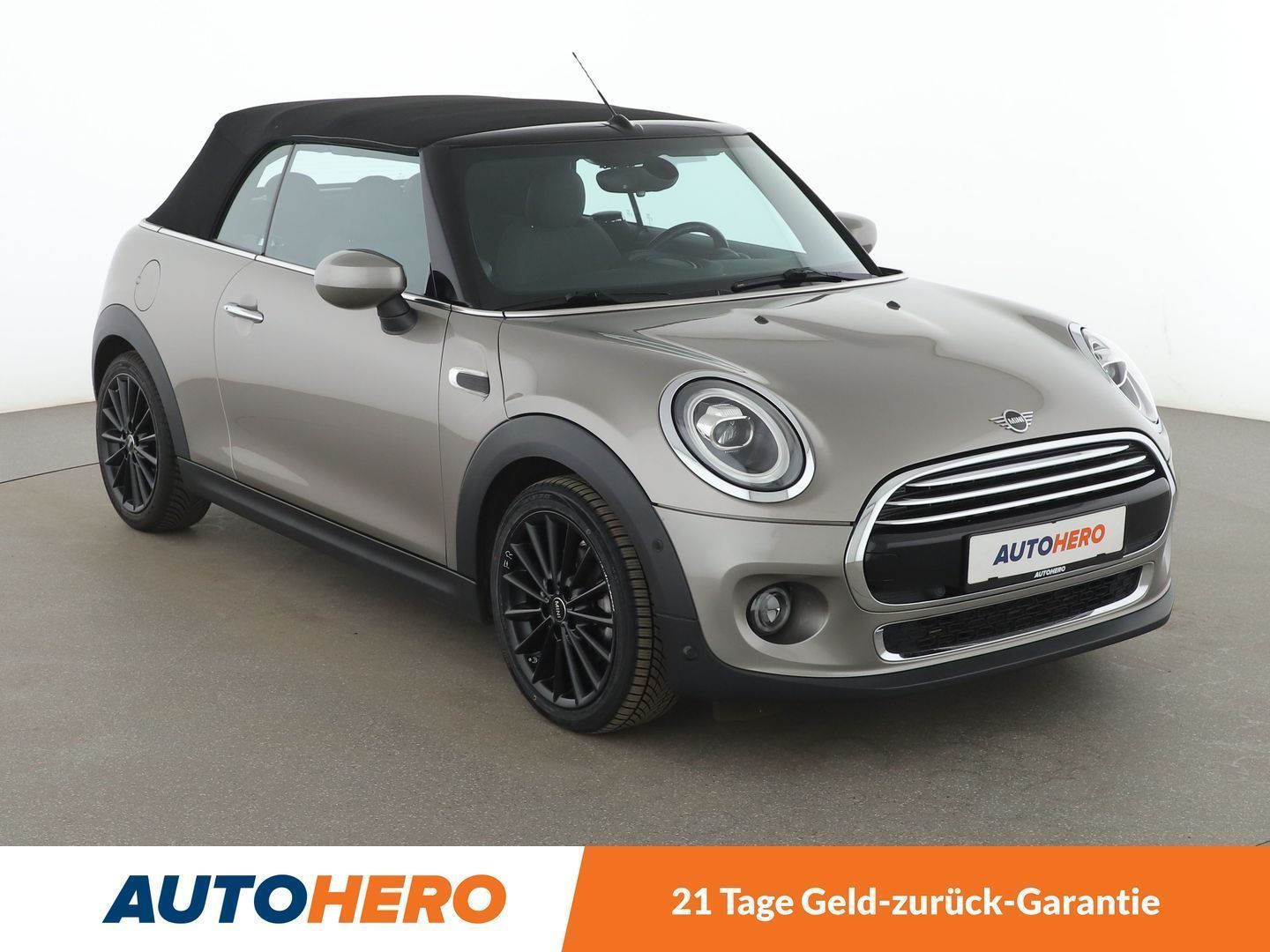 MINI Cabrio Cooper Aut. - Samsaru's Car Outlet