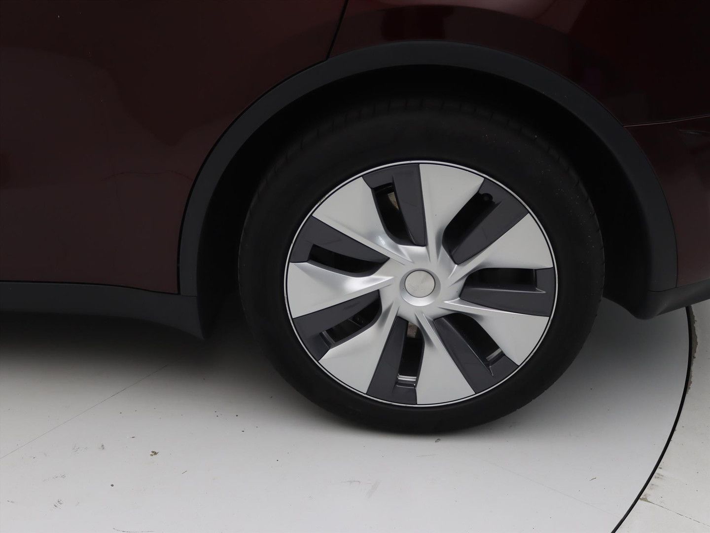 Tesla Model Y Long Range 345pk AWD 97% SoH [ CHERRY+WI