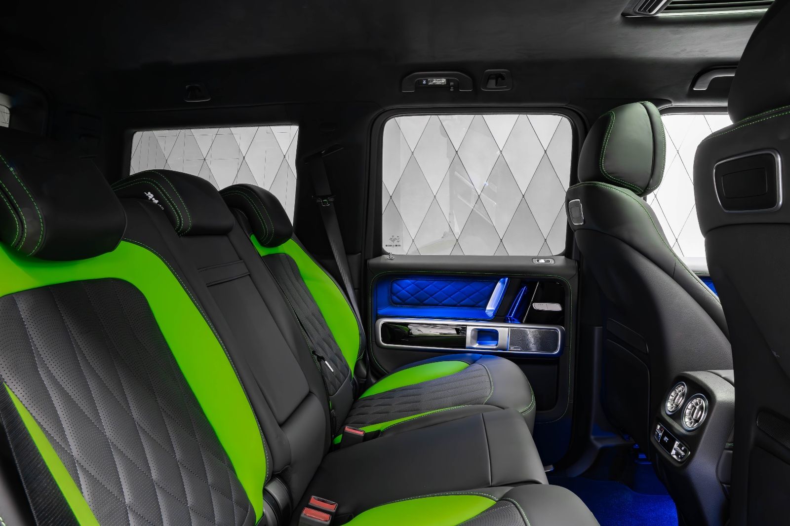 Mercedes-Benz G 63 AMG 4x4² BRABUS 800 - Samsaru's Car Outlet