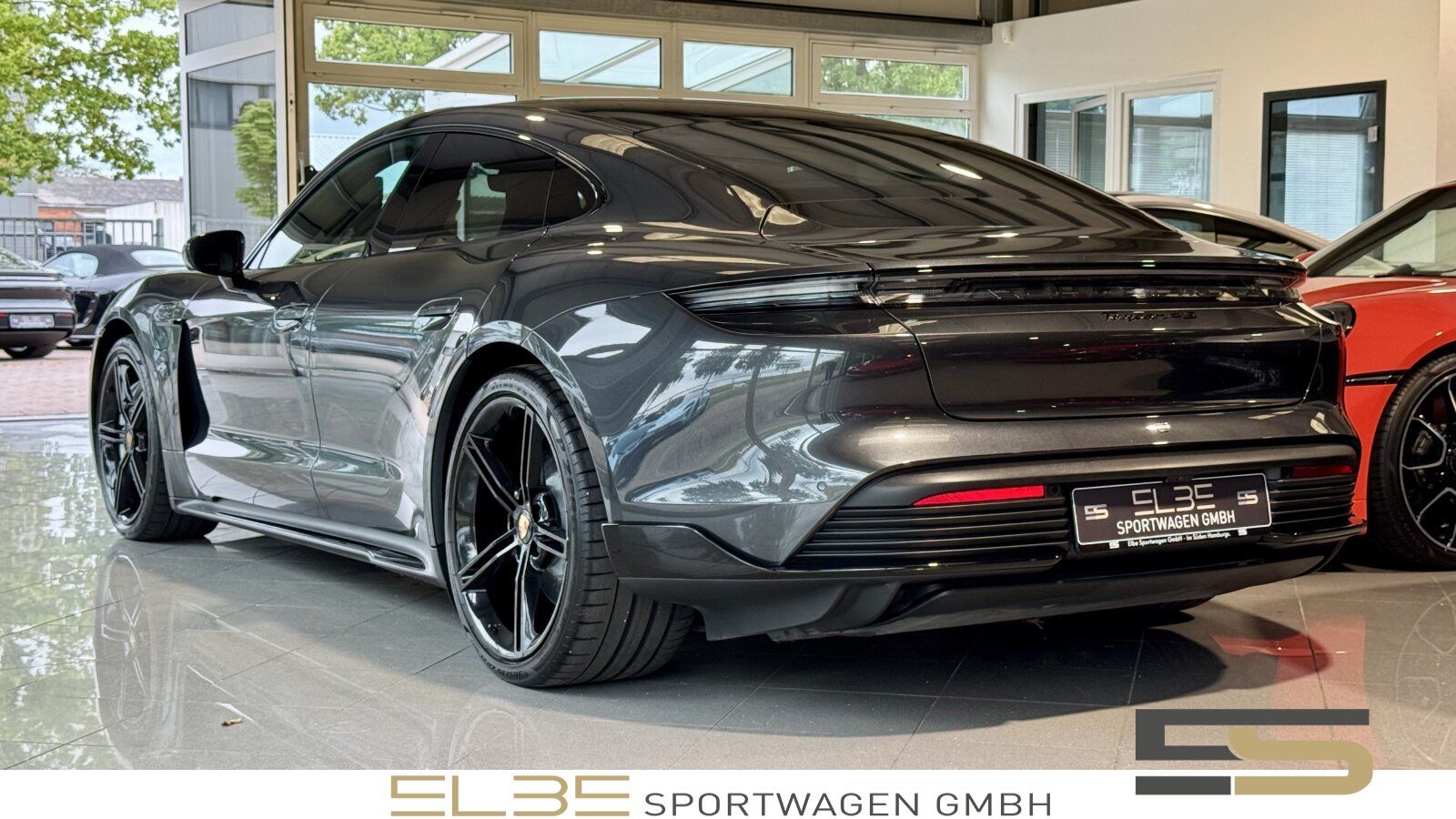 Porsche Taycan 4S Plus MATRIX BURM INNO PANO 360° KERAMI