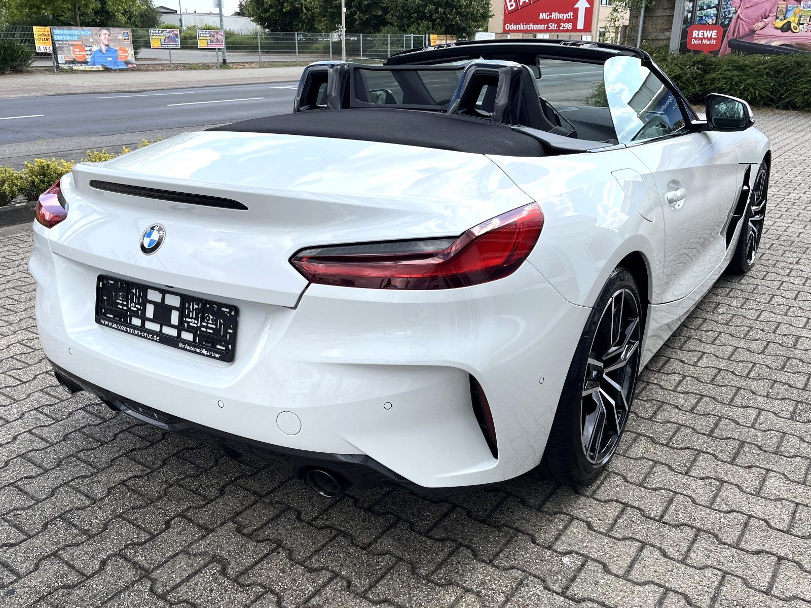BMW Z4 sDrive20i M Sport - Samsaru's Car Outlet