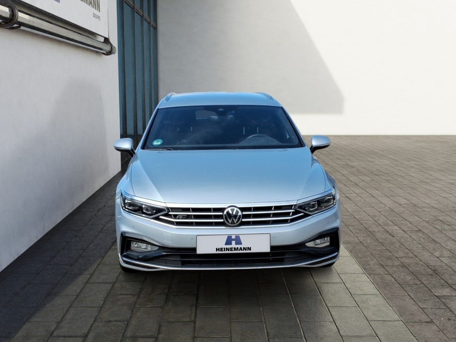 Volkswagen Passat Variant 2.0 TDI R-Line*Sport*AHK*NAVI*Dig