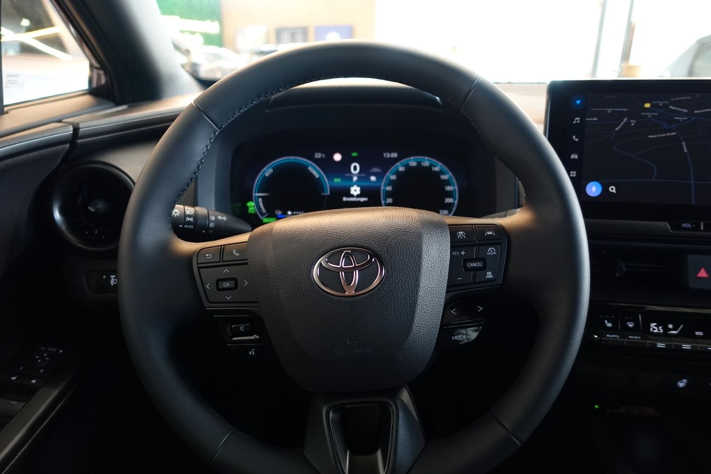 Toyota C-HR - 2.0 l Plugin 4x2 Team Deutschlan