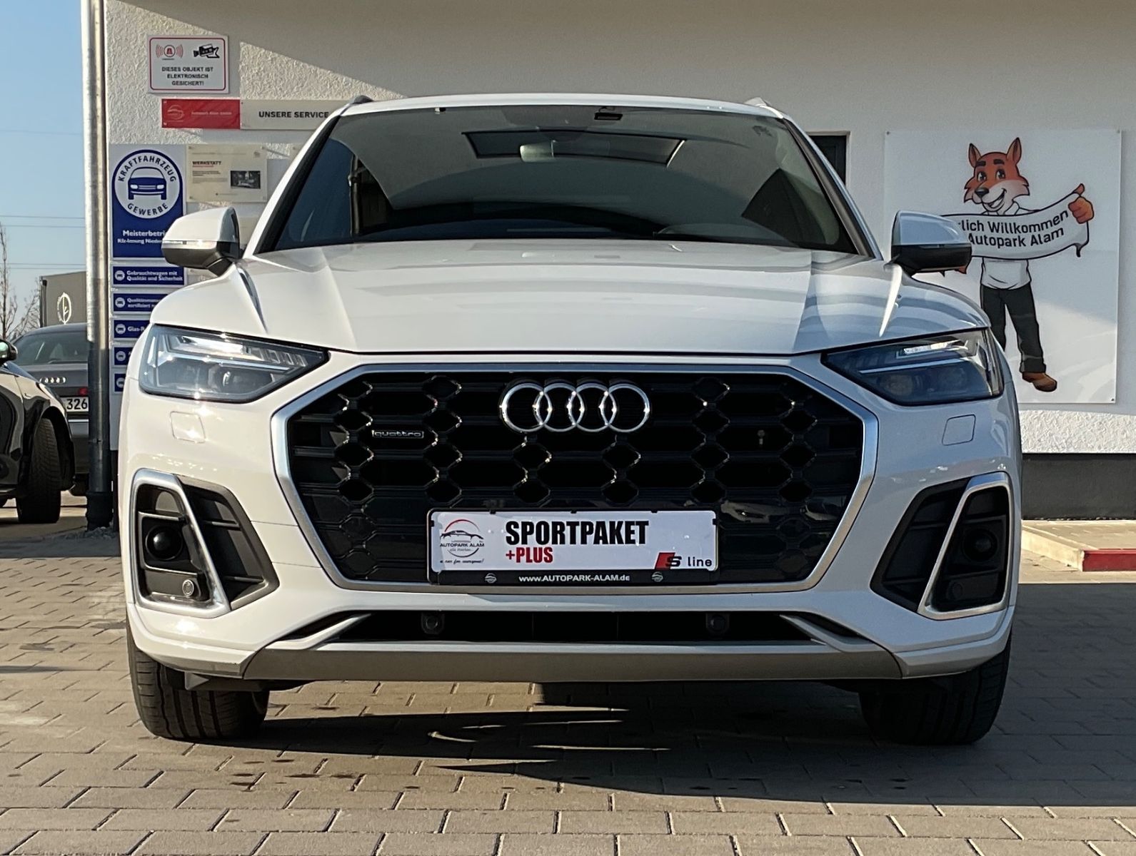 Audi Q5 50 TDI quattro S line - Samsaru's Car Outlet