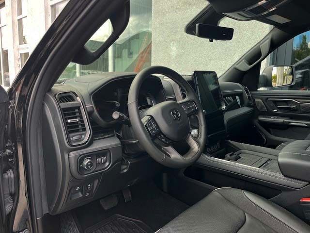 Dodge RAM 1500 Limited Night 3.0l HO  Hurricane