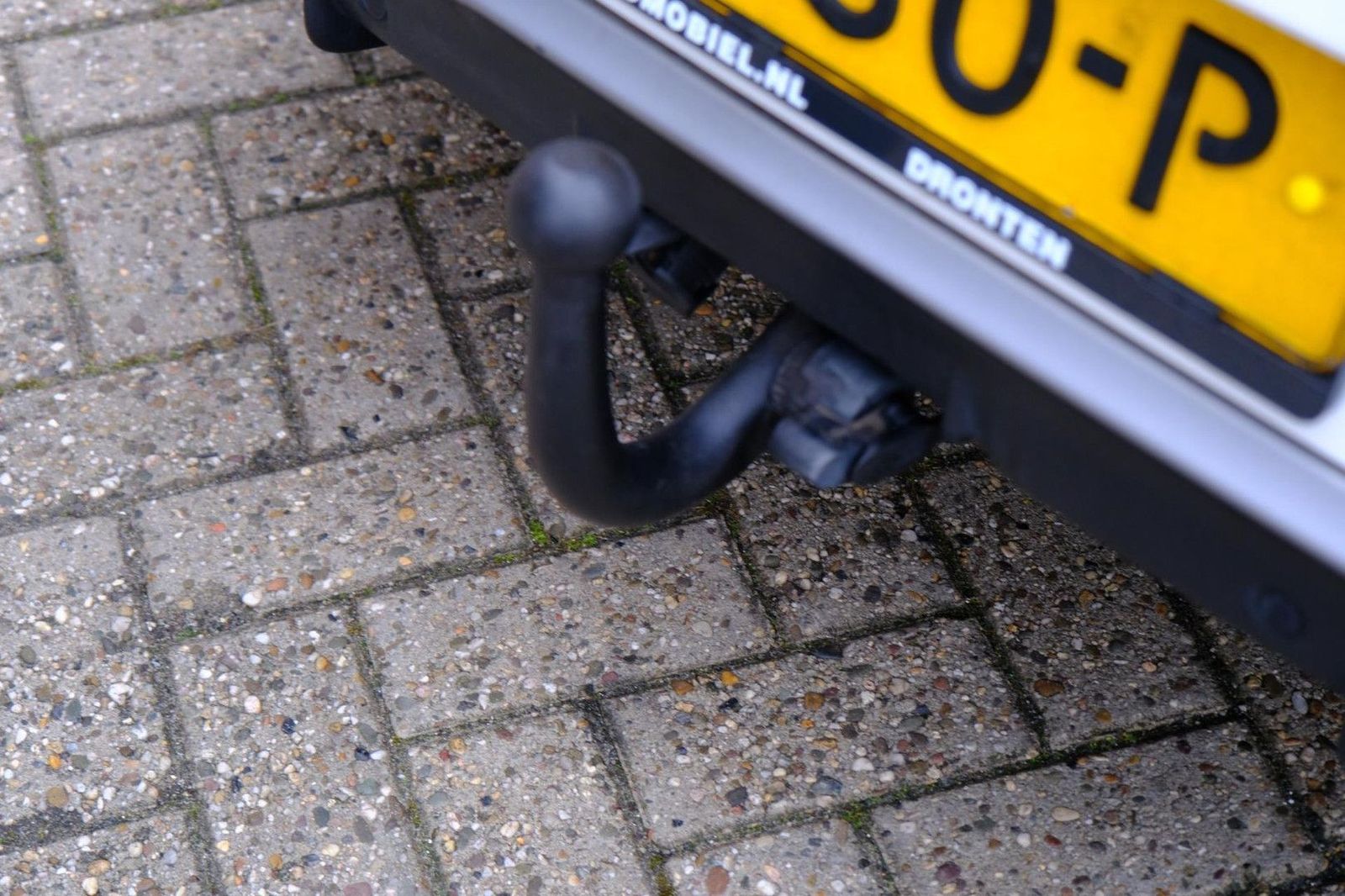 Volvo V40 1.5 T3 Polar+ Sport Aut. Pano|Leder-Alcant|C
