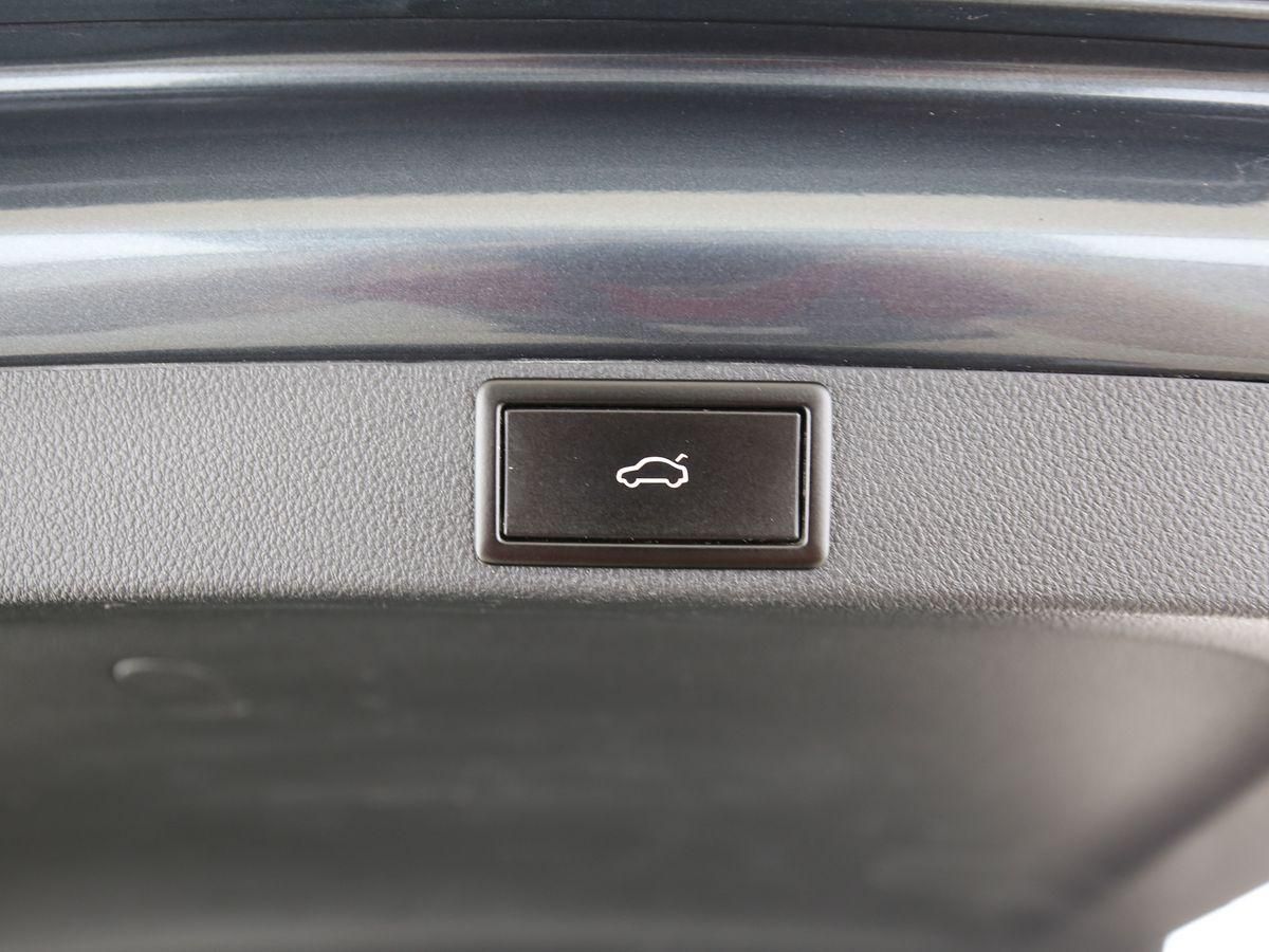 Skoda Octavia Combi Style iV - Samsaru's Car Outlet