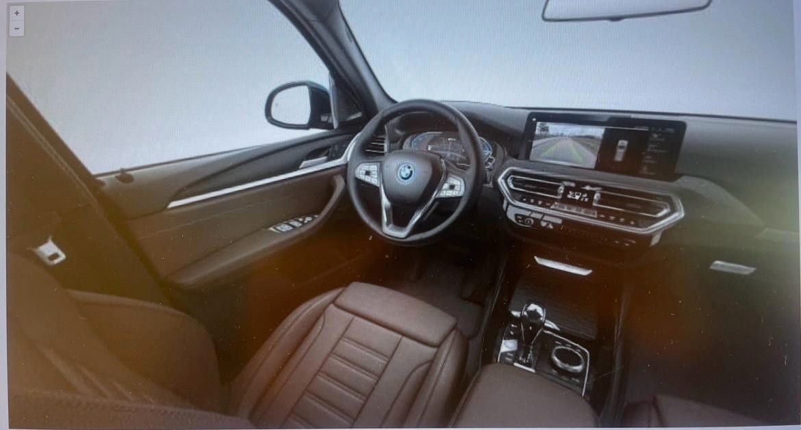 BMW X3 xDrive 30e Panoram/AHK/Laserlicht/ACC/Memory