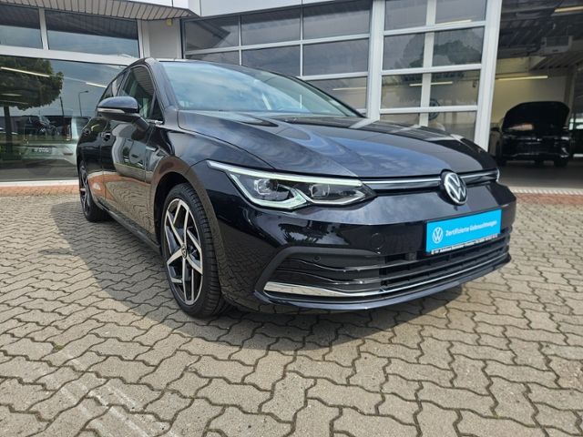 Volkswagen Golf VIII Style - Samsaru's Car Outlet