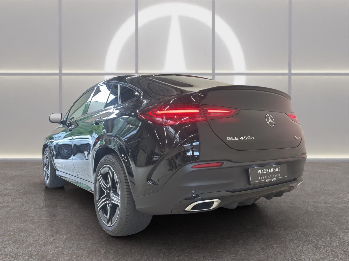 Mercedes-Benz GLE 450 d 4M AMG NIGHT+PANO+AHK+AIRM+STDHZG+360°