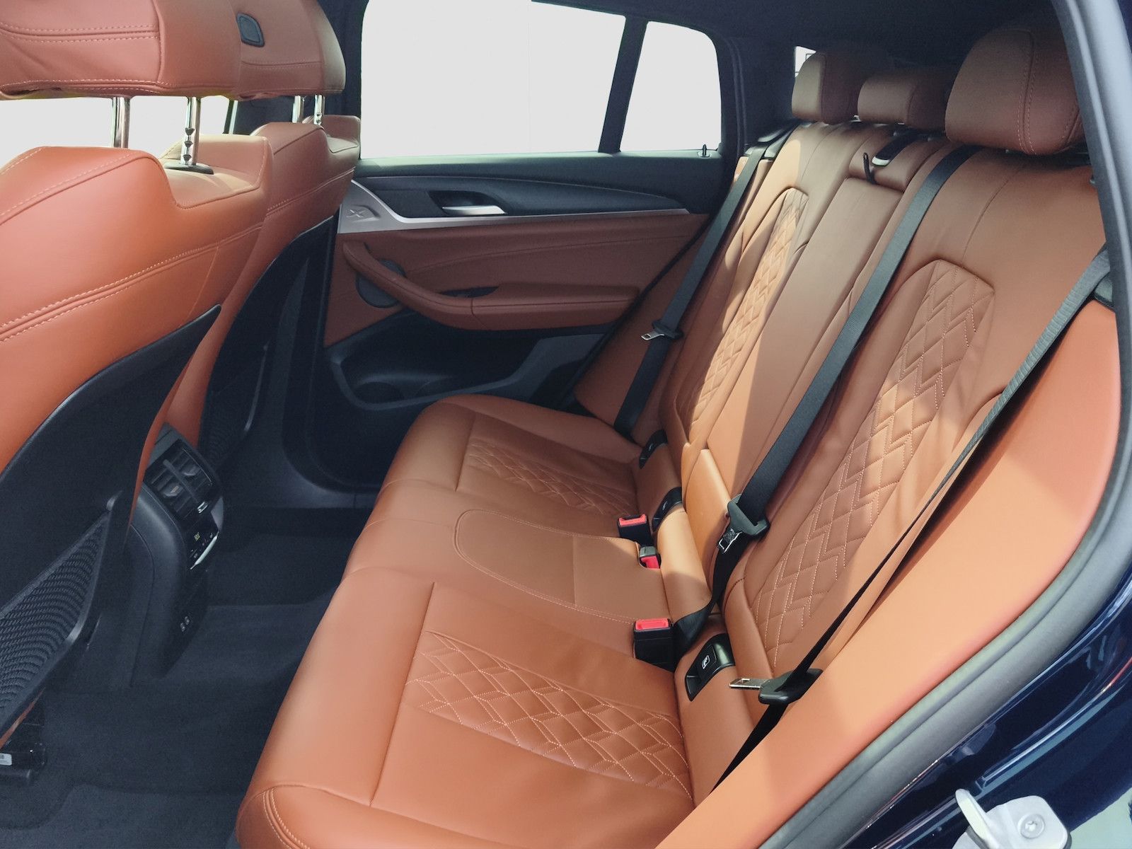 BMW X4 xDrive 30d M Sport AHK HUD Laserl. ACC Winter