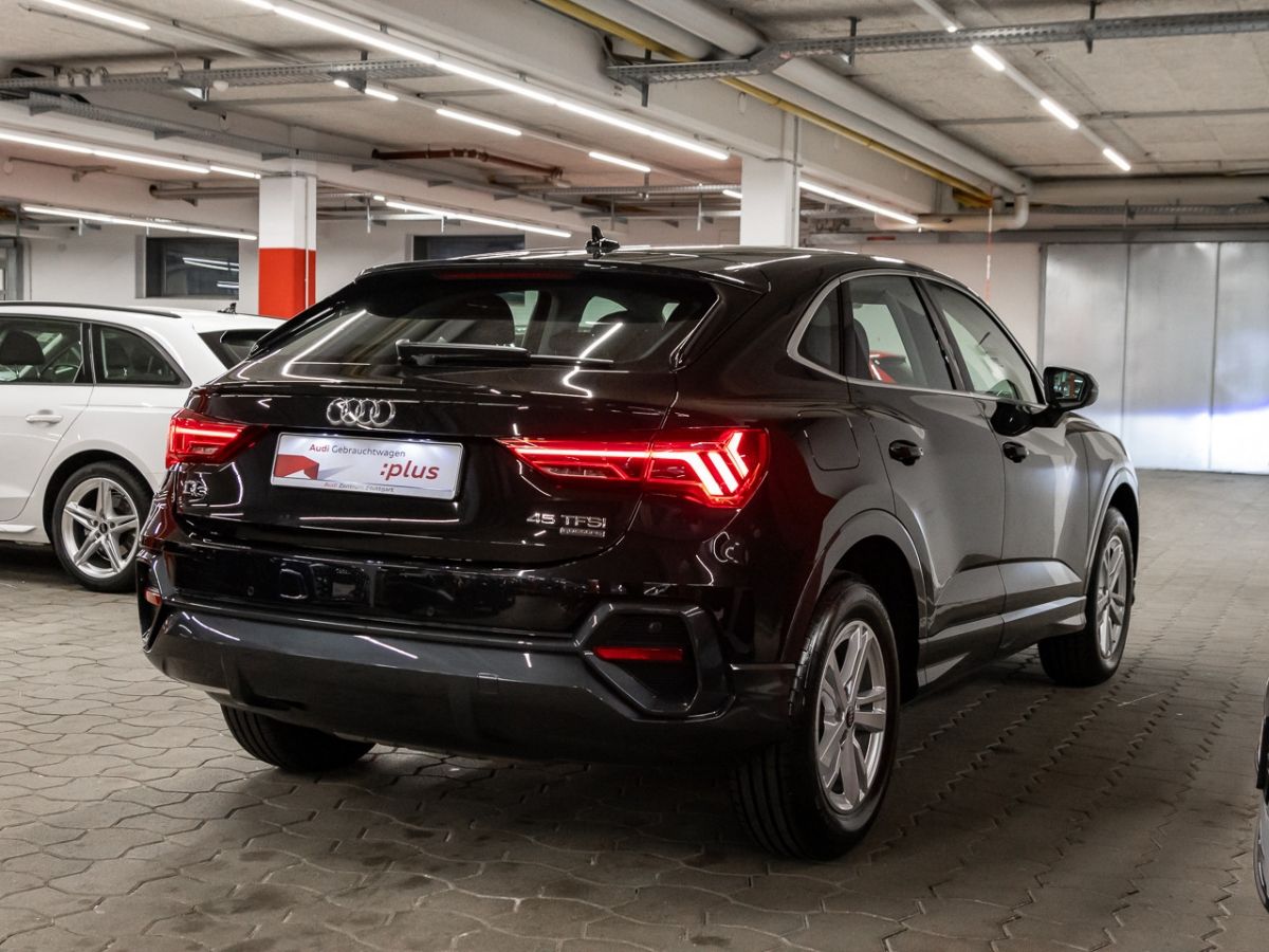 Audi Q3 Sportback 45 TFSI qu design selection - Samsaru's Car Outlet