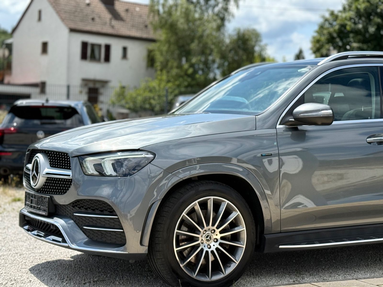 Mercedes-Benz GLE 350de 4MATIC PANO Burmester AHK Trittbre AMG